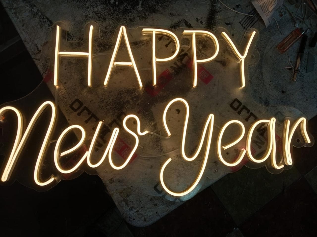 Anuncios neón - Global Led